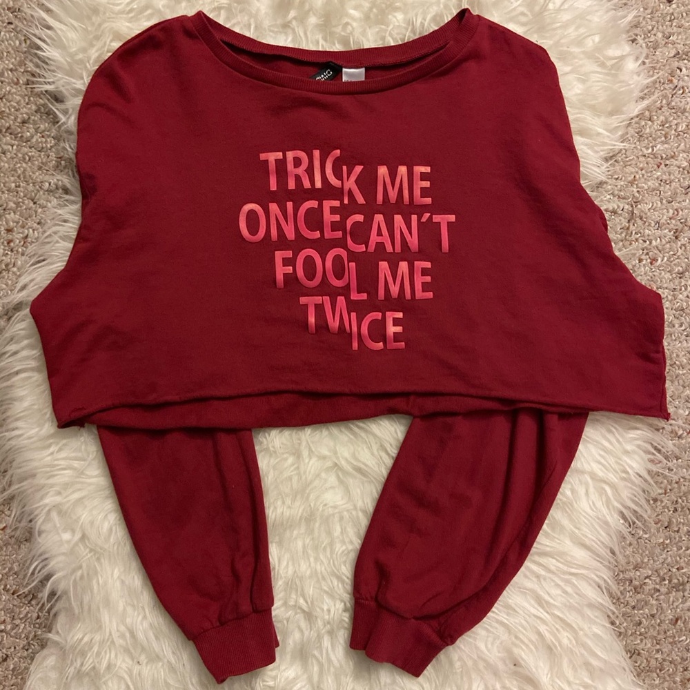 Cute Cropped Long Sleeve!